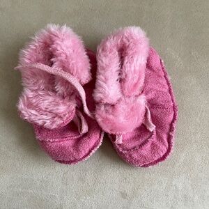 Baby slippers